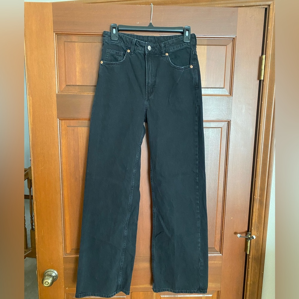 H&M black jean